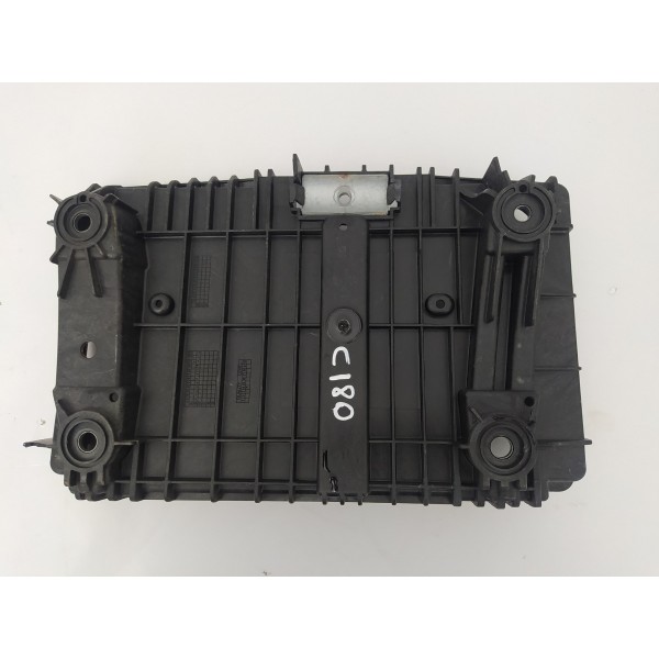 Suporte Base Caixa Bateria Mercedes C180 2016