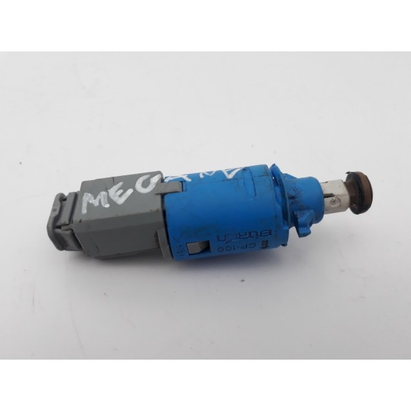 Interruptor Pedal Luz Freio Renault Megane 2011 8200168239b