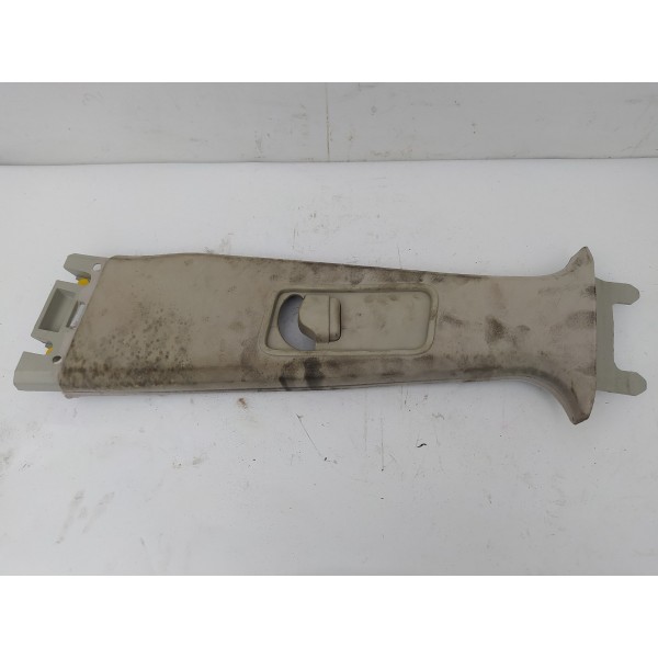 Moldura Coluna Central Direita Land Rover Discovery 4 2011