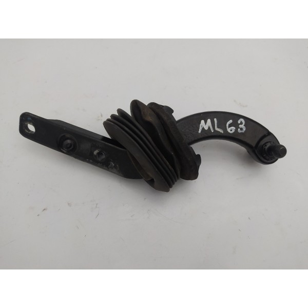 Braço Direito Tampa Traseira Ml 63 Amg 2010 A1647400018