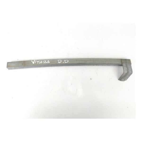 Guia Vidro Dianteiro Direito Suzuki Grand Vitara 2012