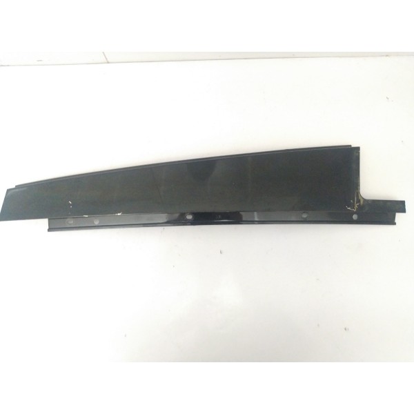 Moldura Coluna Porta Traseira Direita Bmw X5 2009 2010