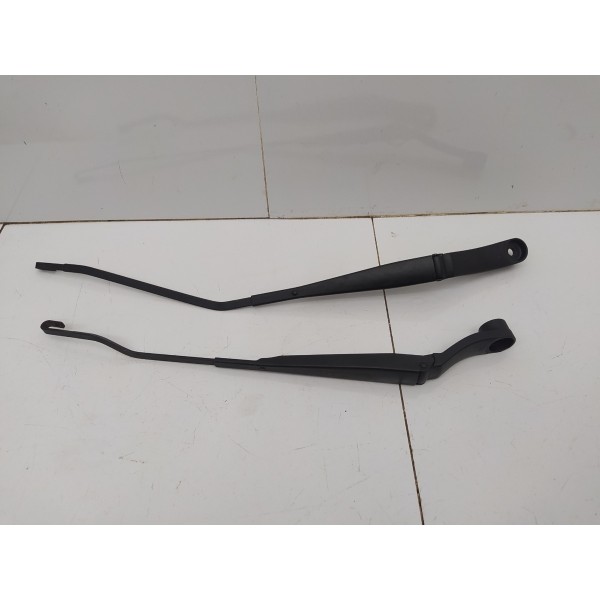 Par Braço Limpador Parabrisa Hyundai Veloster 2013 2014