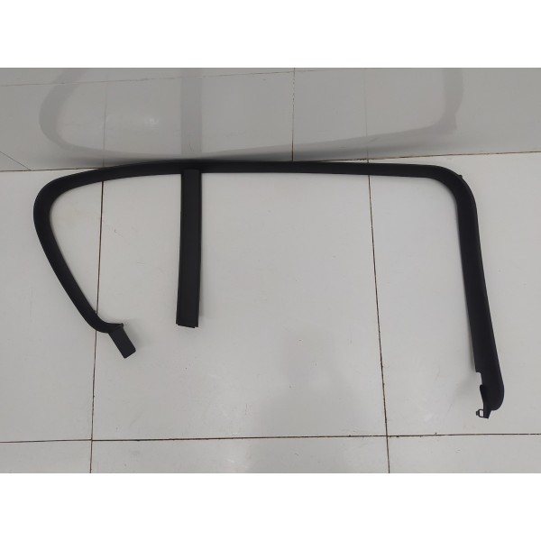 Moldura Porta Traseira Esquerda Bmw 116i 118i 2013 2014