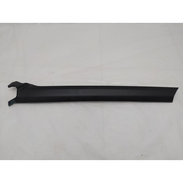 Moldura Direita Externa Parabrisa Land Rover Discovery 4