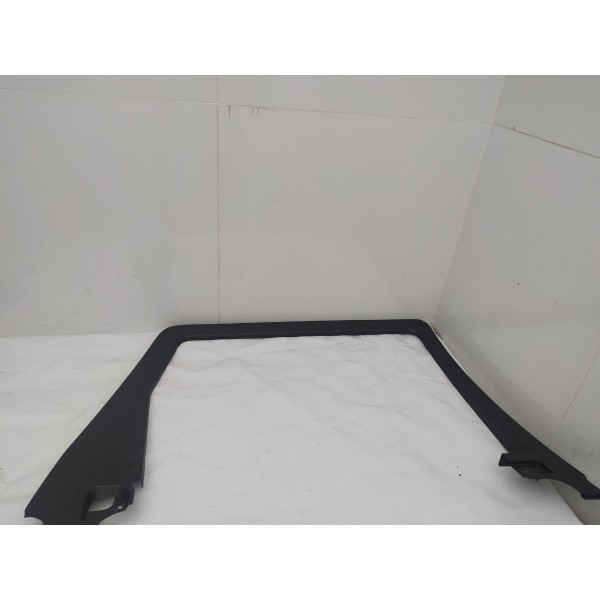 Moldura Interna Porta Traseira Esquerda Jeep Cherokee 2014