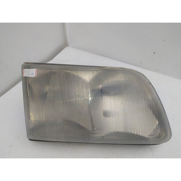 Farol Direito Blazer S10 1995/2000 93258150