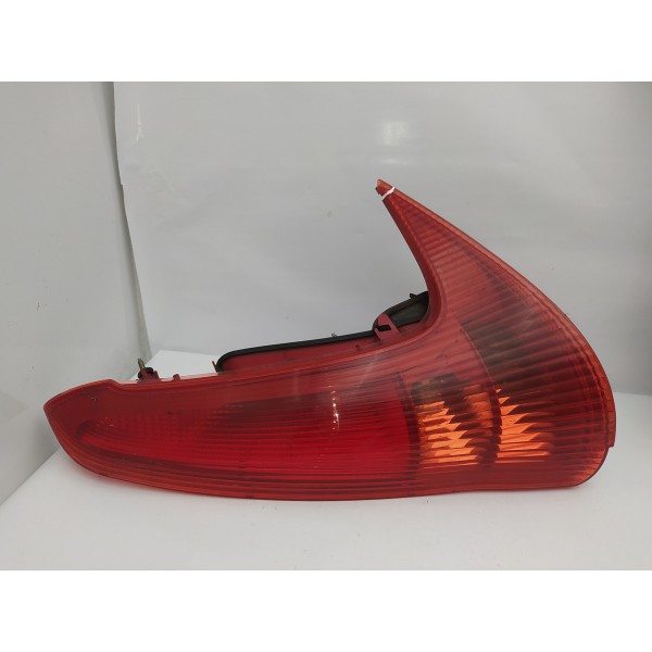 Lanterna Direita Peugeot 206 2008/10 Detalhe 43800999