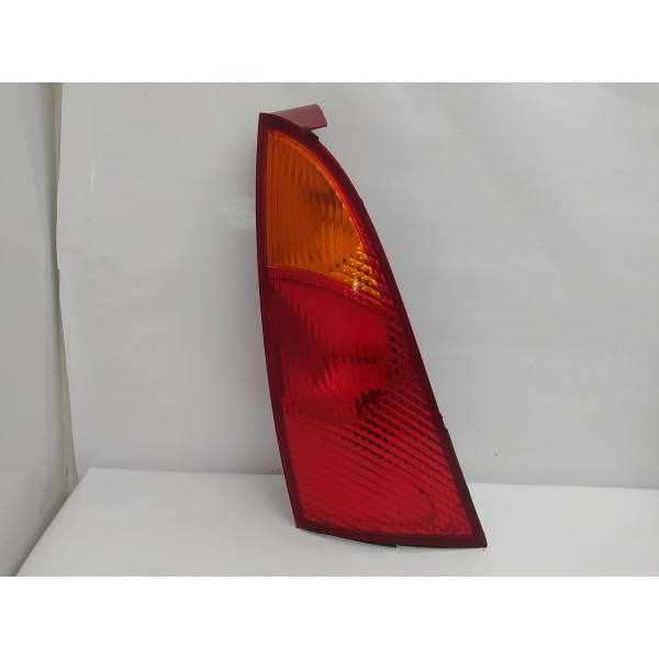 Lanterna Esquerda Ford Focus 2001/08 13405a