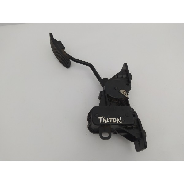 Pedal Acelerador Mitsubishi L200 Triton 2013 2014 2015