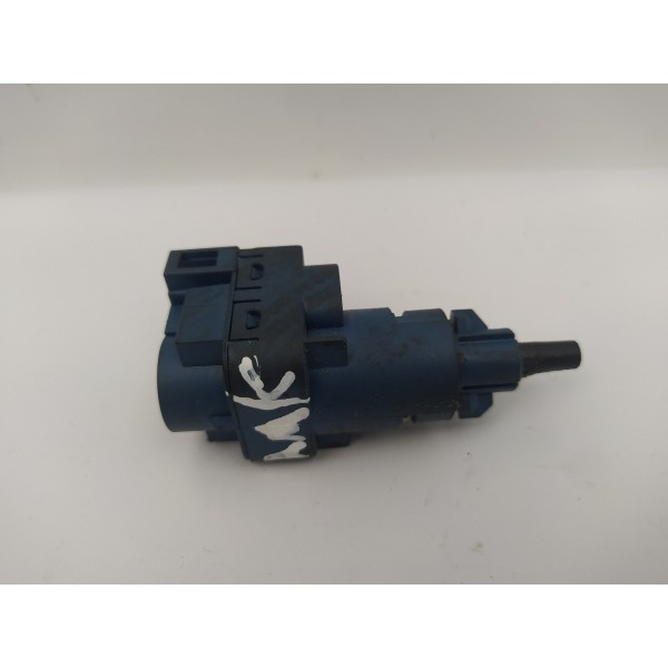 Interruptor Pedal Embreagem Vw Amarok 2013 6q0927189